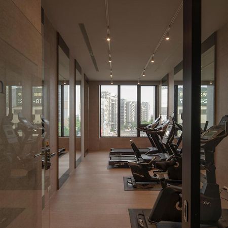 In Joy Hotel Taichung Exterior foto